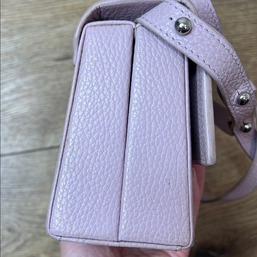 Behno Lavender Leather Mary Bag - Picture 9 of 10